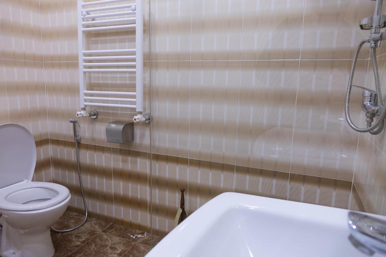 Midcity Hostel Jereván Kültér fotó