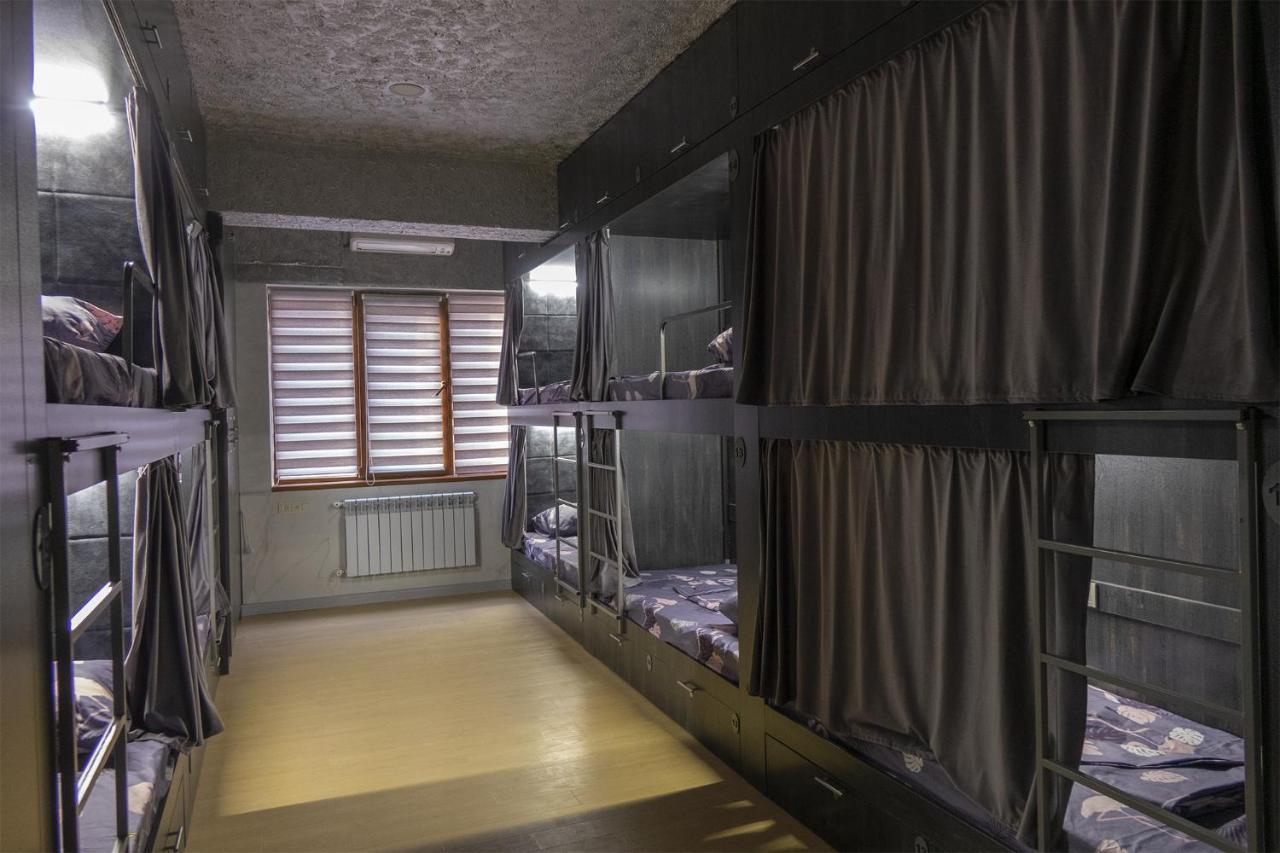 Midcity Hostel Jereván Kültér fotó