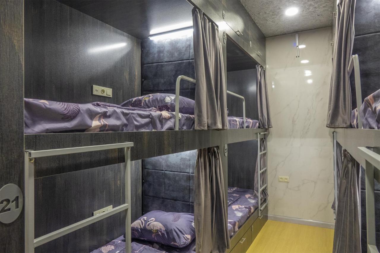 Midcity Hostel Jereván Kültér fotó